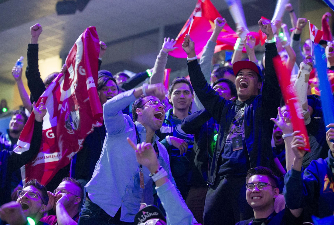 Aug 25, 2018; Vancouver, British Columbia, CAN; Fans watch as Team Evil Geniuses  plays Team LGD in the lower bracket final of the International Dota 2 Championships at Rogers Arena in Vancouver.  The championships are eSports largest annual tournament with approximately $25 million U.S. in prize money to be awarded.  Dota 2 is a free 10-player online video game with two teams of players from all over the world competing against one another in each game. Mandatory Credit: Bob Frid-USA TODAY Sports