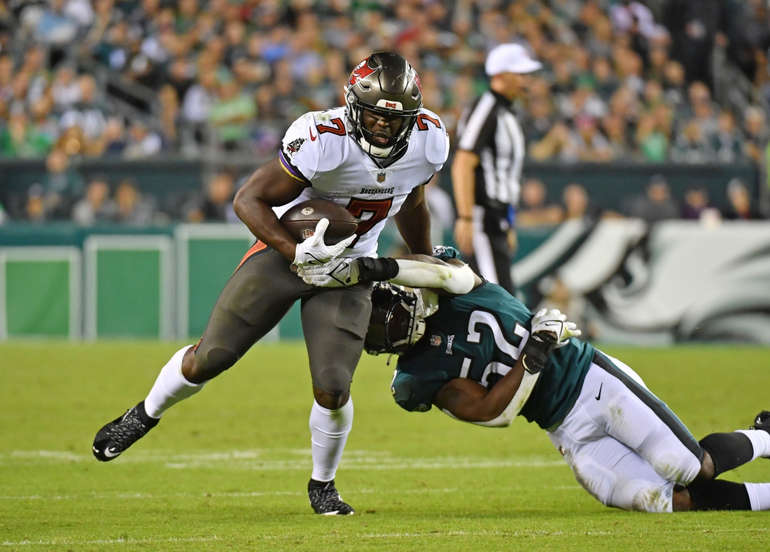 Running Backs Return For Bucs, Eagles