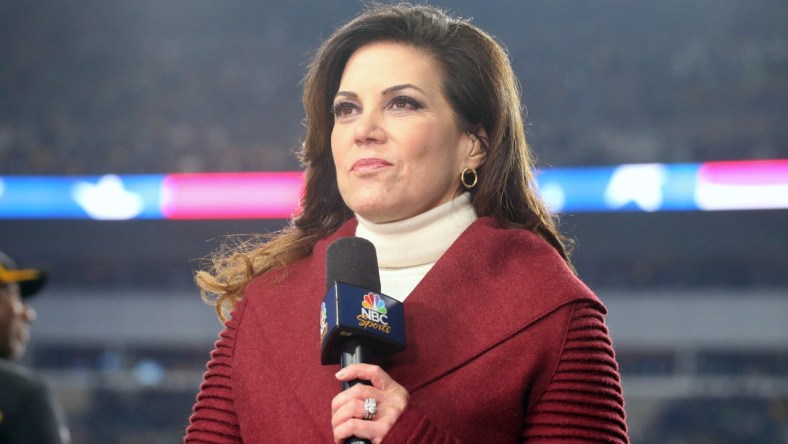 Oct 17, 2021; Pittsburgh, Pennsylvania, USA;  NBC ports sideline reporter Michele Tafoya reports from the field as the Seattle Seahawks play the Pittsburgh Steelers during the first quarter at Heinz Field. Mandatory Credit: Charles LeClaire-USA TODAY Sports