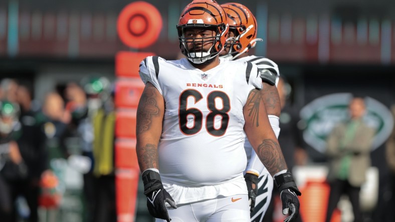 Oct 31, 2021; East Rutherford, New Jersey, USA; Cincinnati Bengals defensive end Josh Tupou (68) during the first half against the New York Jets at MetLife Stadium. Mandatory Credit: Vincent Carchietta-USA TODAY Sports