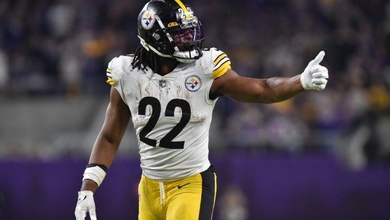 Dec 9, 2021; Minneapolis, Minnesota, USA; Pittsburgh Steelers running back Najee Harris (22) in action against the Minnesota Vikings at U.S. Bank Stadium. Mandatory Credit: Jeffrey Becker-USA TODAY Sports