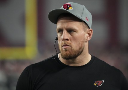Dec 25, 2021; Glendale, Arizona, USA; Arizona Cardinals defensive end J.J. Watt watch the action from the sideline against the Indianapolis Colts in the first half at State Farm Stadium. Mandatory Credit: Rob Schumacher-Arizona Republic

Nfl Indianapolis Colts At Arizona Cardinals