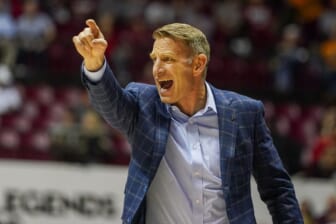 Dec 29, 2021; Tuscaloosa, Alabama, USA; Alabama Crimson Tide head coach Nate Oats during the first half against the Tennessee Volunteers at Coleman Coliseum. Mandatory Credit: Marvin Gentry-USA TODAY Sports