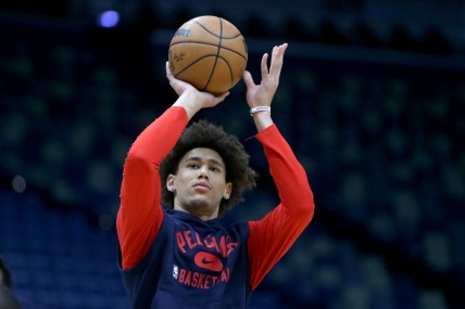 Jan 4, 2022; New Orleans, Louisiana, USA; New Orleans Pelicans center Jaxson Hayes (10) warms up before their game against the Phoenix Suns at the Smoothie King Center. Mandatory Credit: Chuck Cook-USA TODAY Sports