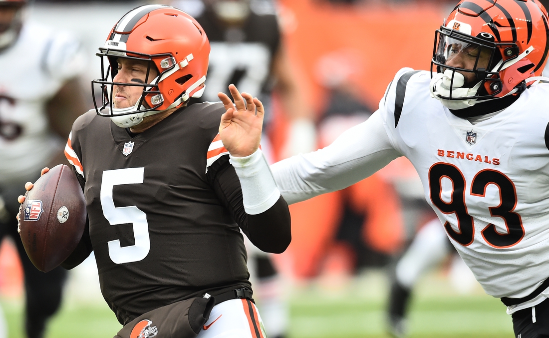 Photos: Cleveland Browns win season finale against Cincinnati Bengals, 21-16