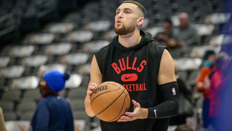 Jan 9, 2022; Dallas, Texas, USA; Chicago Bulls guard Zach LaVine (8) warms up before the game against the Dallas Mavericks at the American Airlines Center. Mandatory Credit: Jerome Miron-USA TODAY Sports