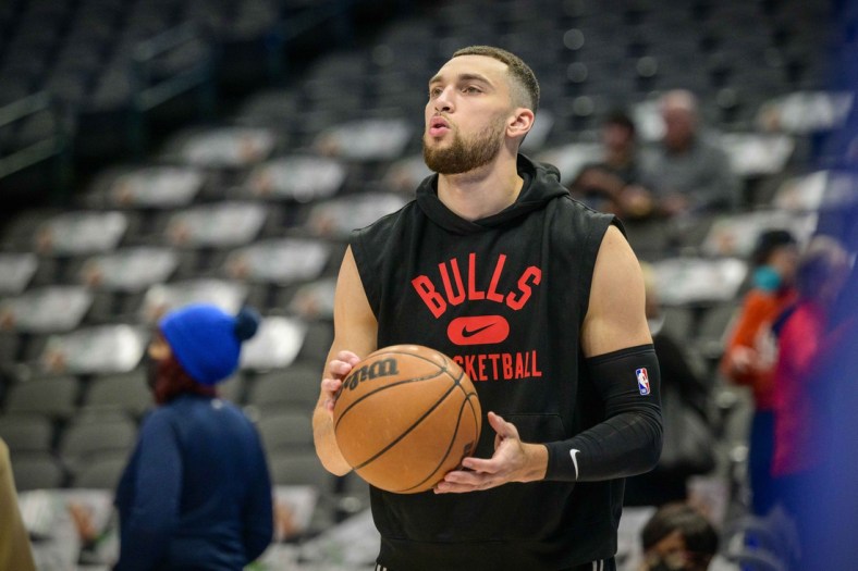 Jan 9, 2022; Dallas, Texas, USA; Chicago Bulls guard Zach LaVine (8) warms up before the game against the Dallas Mavericks at the American Airlines Center. Mandatory Credit: Jerome Miron-USA TODAY Sports