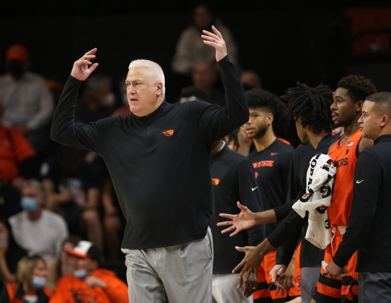 Oregon State coach Wayne Tinkle questions a call during the second half against Oregon in Corvallis Monday Jan. 10, 2022.

Eug 011022 Uo Osu Mbb 17