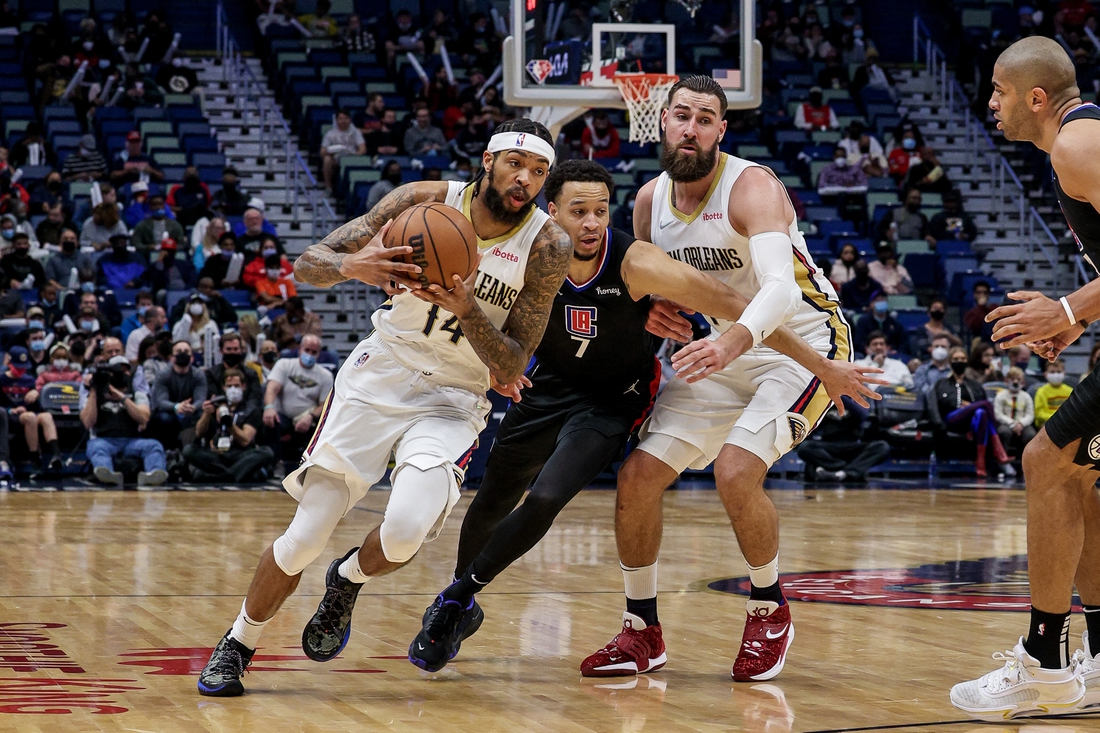 Pelicans get easy third win vs. Clippers