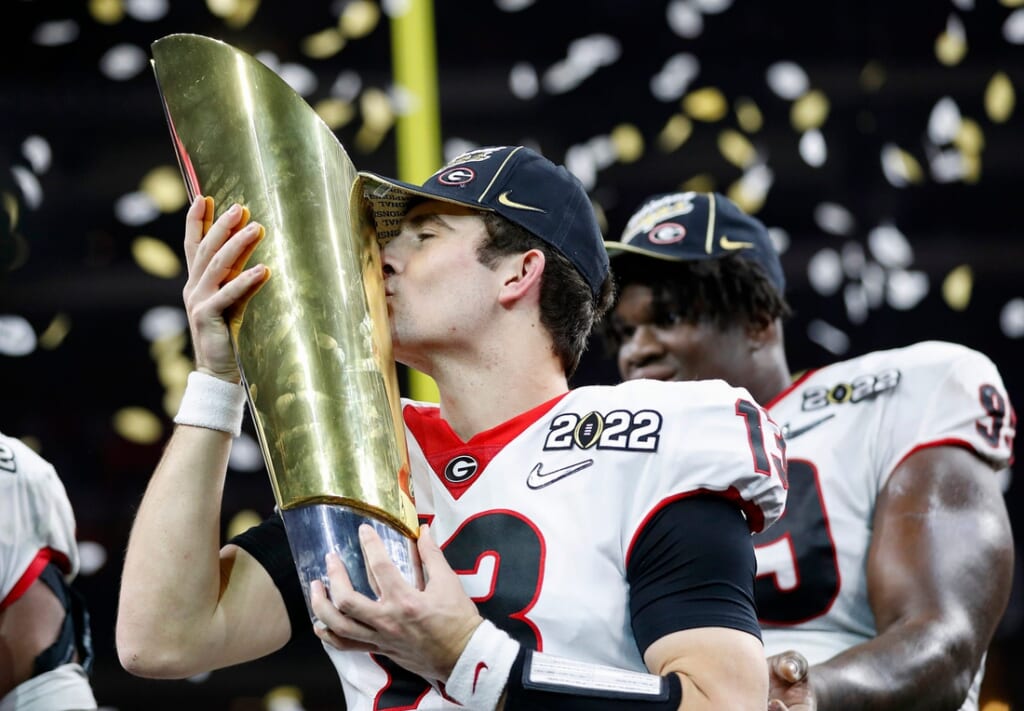 QB Stetson Bennett Returns For Champion Georgia; JT Daniels Hits Portal