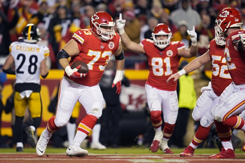 Jan 16, 2022; Kansas City, Missouri, USA; Kansas City Chiefs guard Nick Allegretti (73) scores a touchdown during the second half against the Pittsburgh Steelers in an AFC Wild Card playoff football game at GEHA Field at Arrowhead Stadium. Mandatory Credit: Jay Biggerstaff-USA TODAY Sports