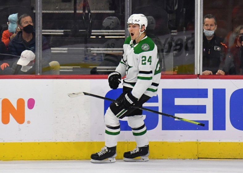 Jan 24, 2022; Philadelphia, Pennsylvania, USA; Dallas Stars left wing Roope Hintz (24) celebrates his goal against the Philadelphia Flyers during the first period at Wells Fargo Center. Mandatory Credit: Eric Hartline-USA TODAY Sports