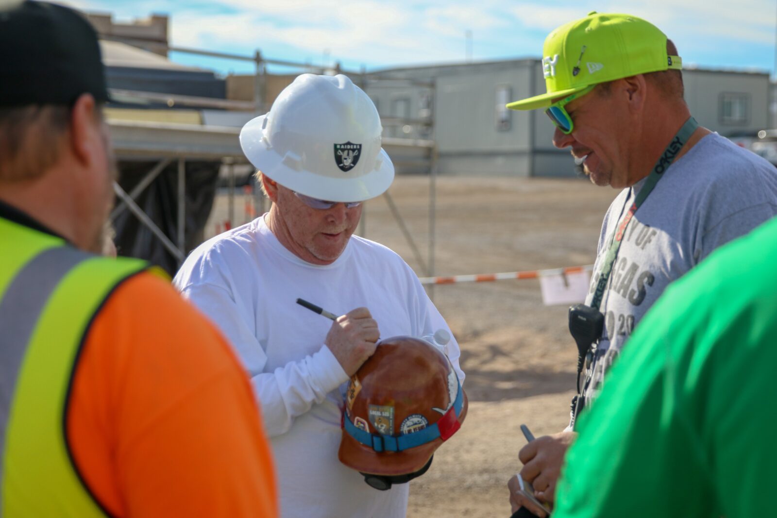 Mark Davis Raiders las Vegas stadium lunch