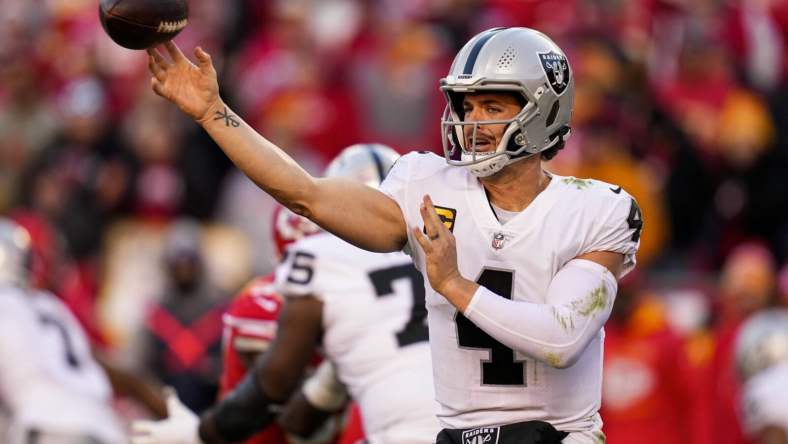 NFL: Las Vegas Raiders at Kansas City Chiefs