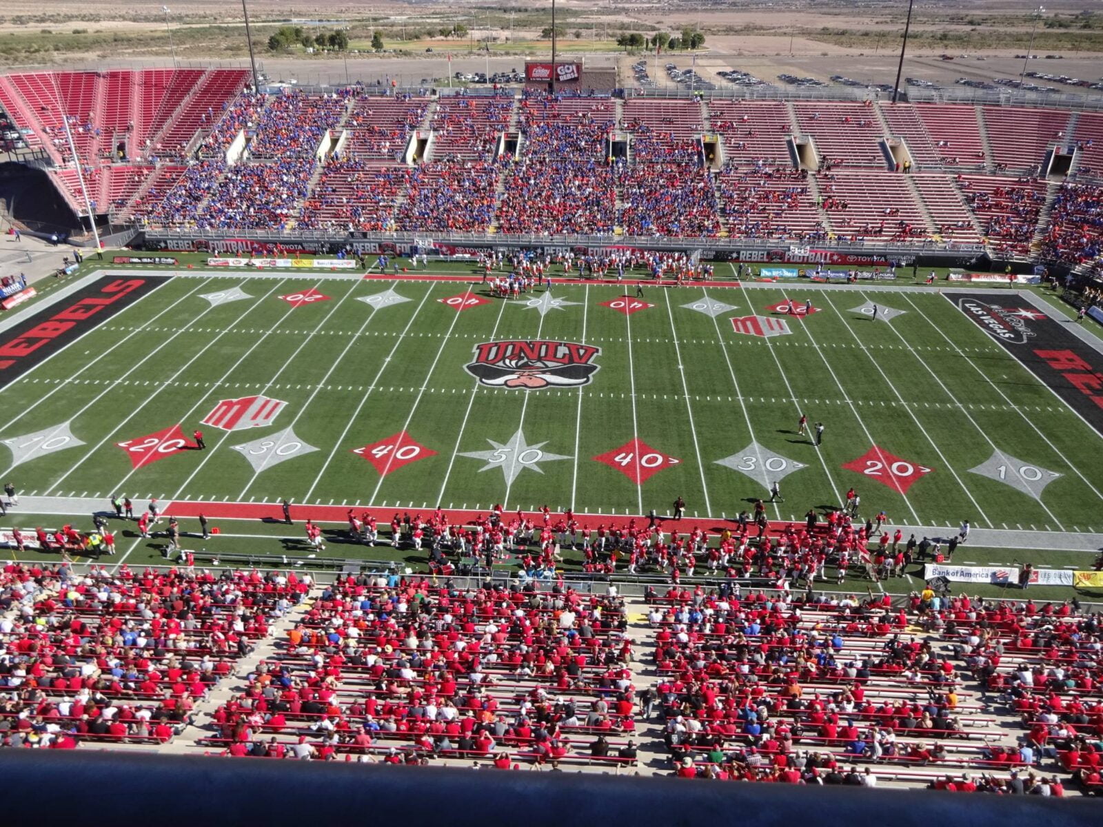 raiders oakland lawsuit sam boyd stadium nevada 2019