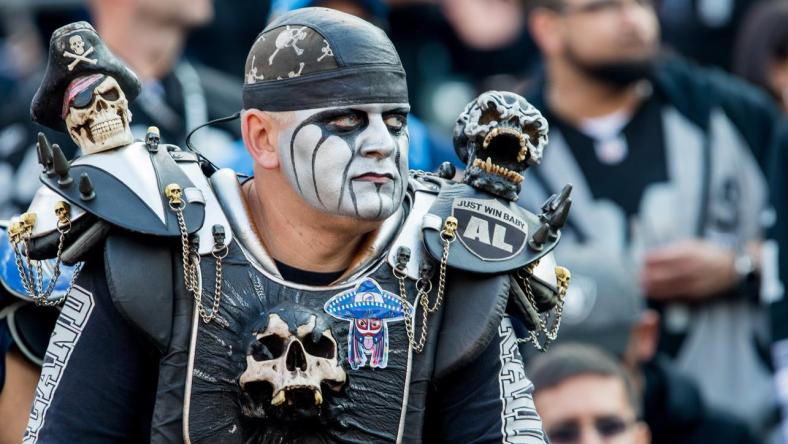 raiders 2019 fans season playoffs