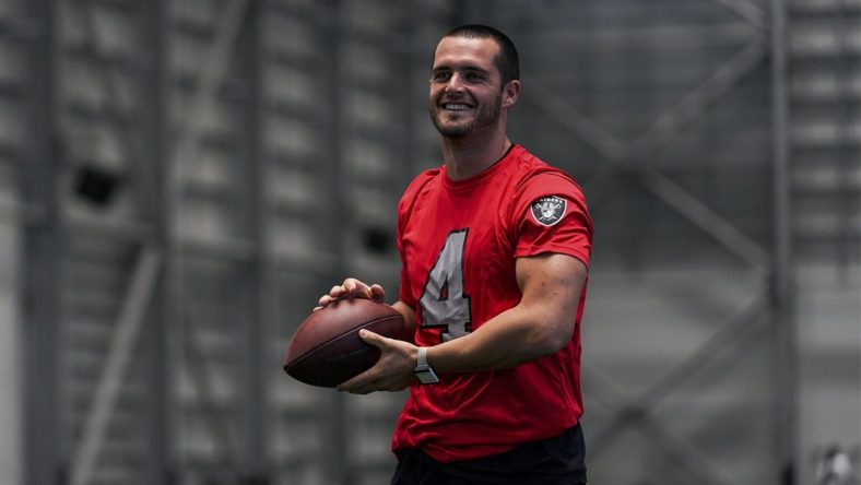 Las Vegas Raiders training camp Derek Carr