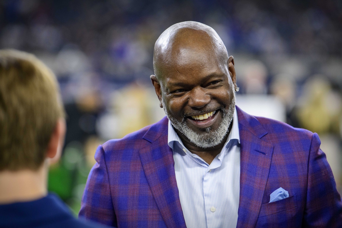 Nov 28, 2019; Arlington, TX, USA; Former Dallas Cowboys running back Emmitt Smith before the game between the Bills and Cowboys at AT&T Stadium. Mandatory Credit: Jerome Miron-USA TODAY Sports