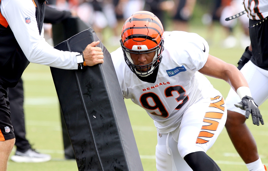 Bengals Amani Bledsoe works on defensive drills during training camp on the. practice fields at Paul Brown Stadium Friday, August 6, 2021.

Bengalscampaug6 7