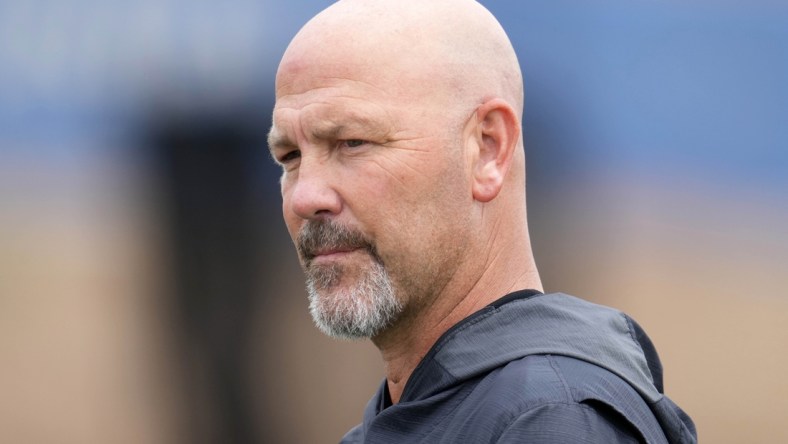 Aug 18, 2021; Thousand Oaks, CA, USA; Las Vegas Raiders defensive coordinator Gus Bradley looks on during a joint practice against the Los Angeles Rams. Mandatory Credit: Kirby Lee-USA TODAY Sports