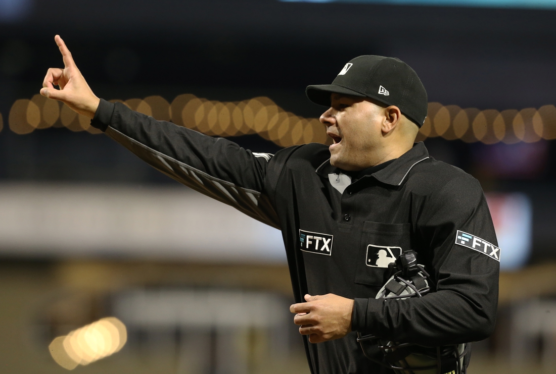 ftx umpires uniform