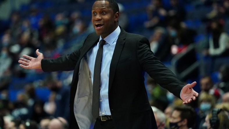 Nov 20, 2021; Hartford, Connecticut, USA; Binghamton Bearcats head coach Levell Sanders watches from the sideline as they take on the Connecticut Huskies in the first half at XL Center. Mandatory Credit: David Butler II-USA TODAY Sports