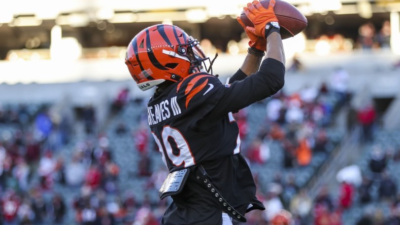 Dec 12, 2021; Cincinnati, Ohio, USA; Cincinnati Bengals cornerback Vernon Hargreaves III (29) catches a pass during warmups prior to the game against the San Francisco 49ers at Paul Brown Stadium. Mandatory Credit: Katie Stratman-USA TODAY Sports