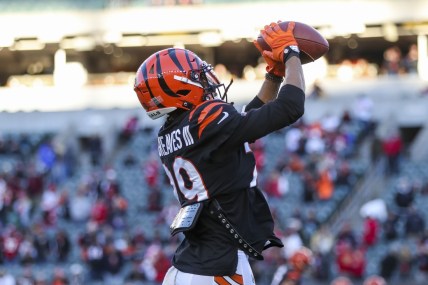 Report: Bengals CB Vernon Hargreaves III fined for Super Bowl antics