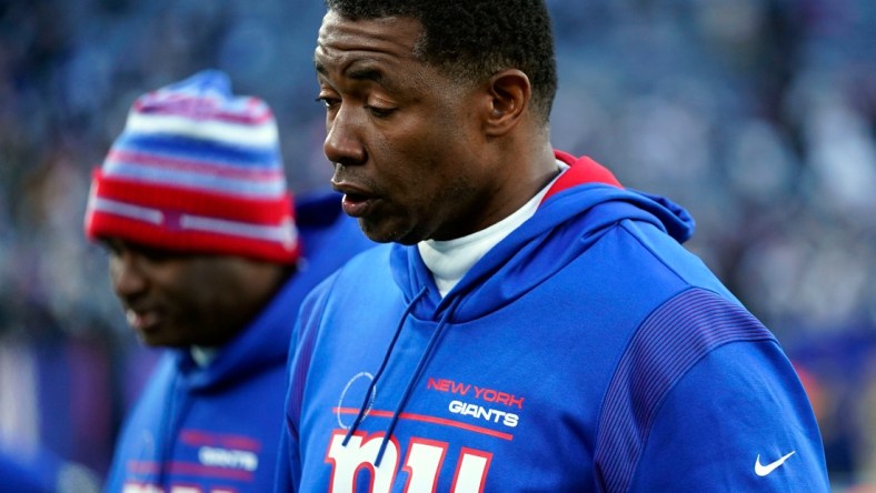 New York Giants defensive coordinator Patrick Graham walks off the field after the Giants lose to the Dallas Cowboys, 21-6, on Sunday, Dec. 19, 2021, in East Rutherford.

Nyg Vs Dal