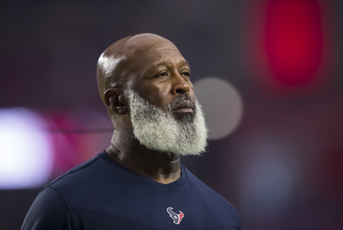 Oct 24, 2021; Glendale, Arizona, USA; Houston Texans defensive coordinator Lovie Smith against the Arizona Cardinals at State Farm Stadium. Mandatory Credit: Mark J. Rebilas-USA TODAY Sports