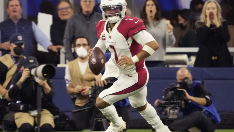 Jan 17, 2022; Los Angeles, California, USA;  Arizona Cardinals quarterback Kyler Murray (1) scrambles out of the pocket against the Los Angeles Rams during the second quarter of the NFC Wild Card playoff game.

Nfc Wild Card Playoff Cardinals Vs Rams