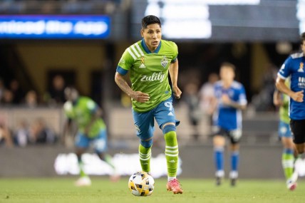 September 29, 2021; San Jose, California, USA; Seattle Sounders forward Raul Ruidiaz (9) during the first half against the San Jose Earthquakes at PayPal Park. Mandatory Credit: Kyle Terada-USA TODAY Sports