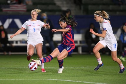 Feb 17, 2022; Carson, California, USA; United States forward Sophia Smith (11) takes a shot on goal past Czech Republic defender Gabriela   lajsov   (5) in the first half during a 2022 She Believes Cup international soccer match at Dignity Health Sports Park. Mandatory Credit: Orlando Ramirez-USA TODAY Sports