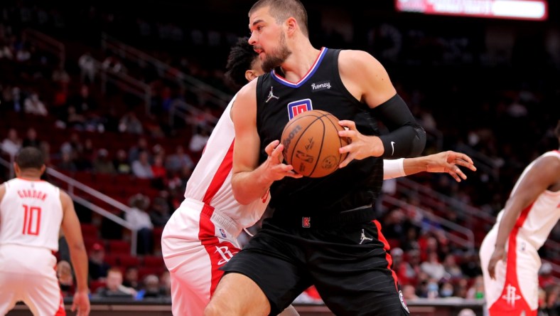 Feb 27, 2022; Houston, Texas, USA; LA Clippers center Ivica Zubac (40) handles the ball inside against the Houston Rockets during the first quarter at Toyota Center. Mandatory Credit: Erik Williams-USA TODAY Sports