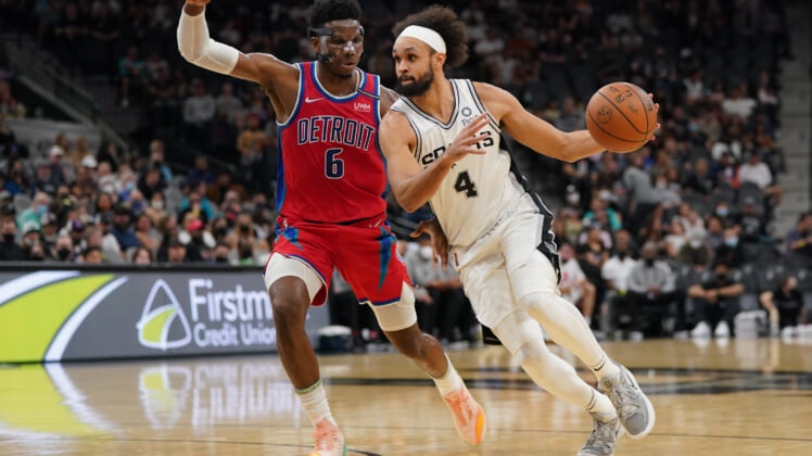 NBA: Detroit Pistons at San Antonio Spurs