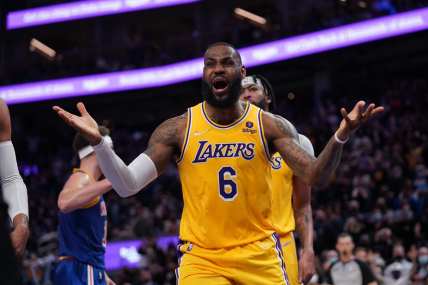 Tension reportedly rising between LeBron James, Los Angeles Lakers