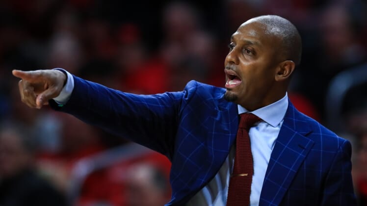 Feb 13, 2020; Cincinnati, Ohio, USA; Memphis Tigers head coach Penny Hardaway reacts from the bench in the game against the Cincinnati Bearcats in the second half at Fifth Third Arena. Mandatory Credit: Aaron Doster-USA TODAY Sports