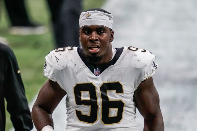 Report: Saints re-sign DE Carl Granderson, DT Jalen Dalton