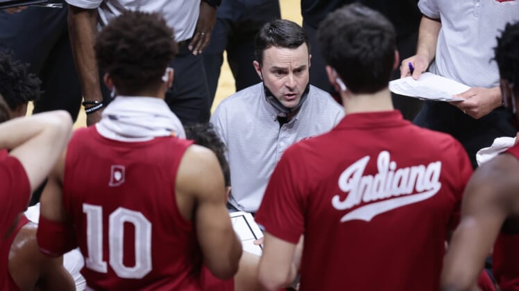 Feb 24, 2021; Piscataway, New Jersey, USA; Indiana Hoosiers head coach Archie Miller talks with his team during the first half against the Rutgers Scarlet Knights at Rutgers Athletic Center (RAC). Mandatory Credit: Vincent Carchietta-USA TODAY Sports