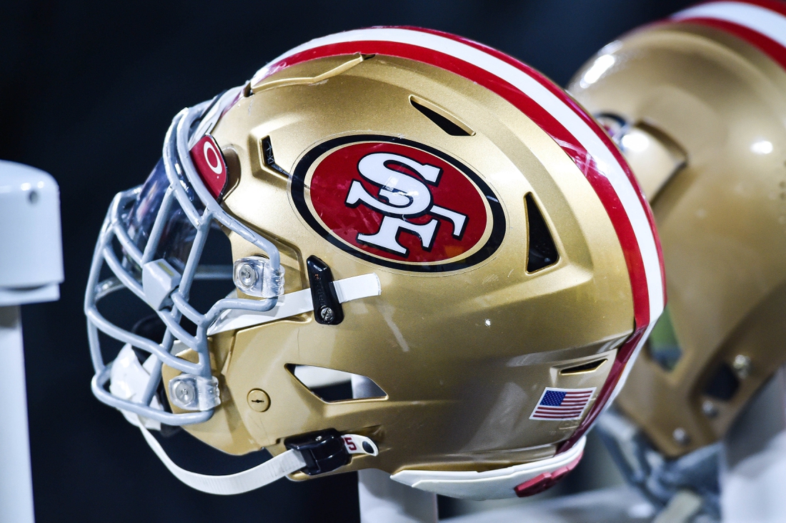 Jan 22, 2022; Green Bay, Wisconsin, USA; A San Francisco 49ers helmet sits idle against the Green Bay Packers in a NFC Divisional playoff football game at Lambeau Field. Mandatory Credit: Jeffrey Becker-USA TODAY Sports