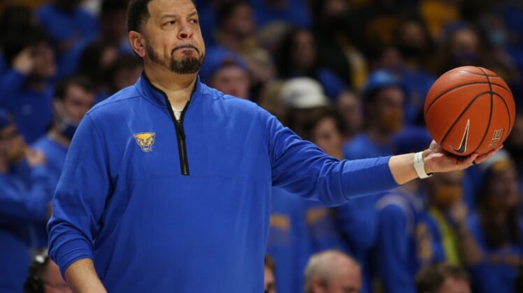 Jeff Capel to return as Pitt's head coach in 2022-23