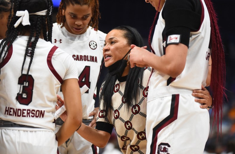 Mar 5, 2022; Nashville, TN, USA; South Carolina Gamecocks head coach Dawn Staley talks in a huddle during the first half against the Ole Miss Rebels at Bridgestone Arena. Mandatory Credit: Christopher Hanewinckel-USA TODAY Sports