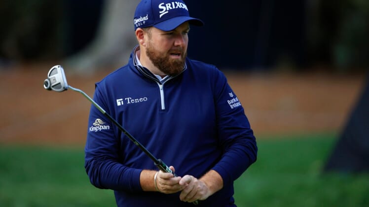 Shane Lowry putts on 5 of the Players Stadium Course Sunday, March 13, 2022 at TPC Sawgrass in Ponte Vedra Beach. Sunday marked finishing second rounds and beginning third rounds of golf for The Players Championship.Jki 031422 Playerssuncorey 42