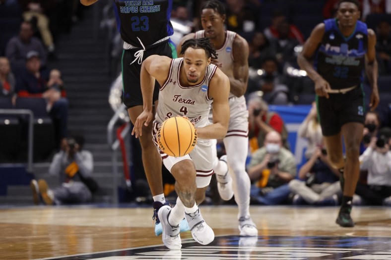 Mar 15, 2022; Dayton, OH, USA; Texas Southern Tigers guard Bryson Etienne (4) drives down the court in the first half against the Texas A&M-CC Islanders during the First Four of the 2022 NCAA Tournament at UD Arena. Mandatory Credit: Rick Osentoski-USA TODAY Sports