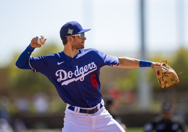 Dodgers, All-Star Trea Turner avoid arbitration