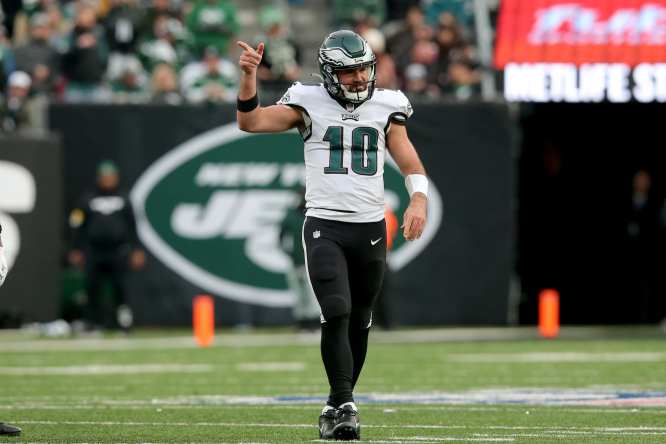 Eagles' Gardner Minshew explains why he's 'happy' being with team, despite  his role as a backup QB 