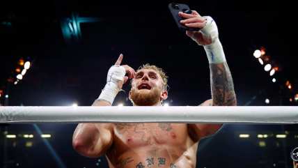 Jake Paul makes unique offer to UFC for cage fight with Conor McGregor