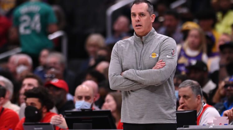 los angeles lakers to fire frank vogel