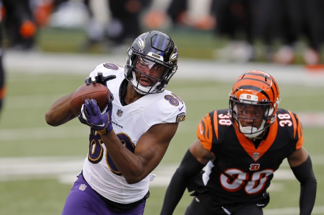 Steelers claim former Ravens receiver Miles Boykin