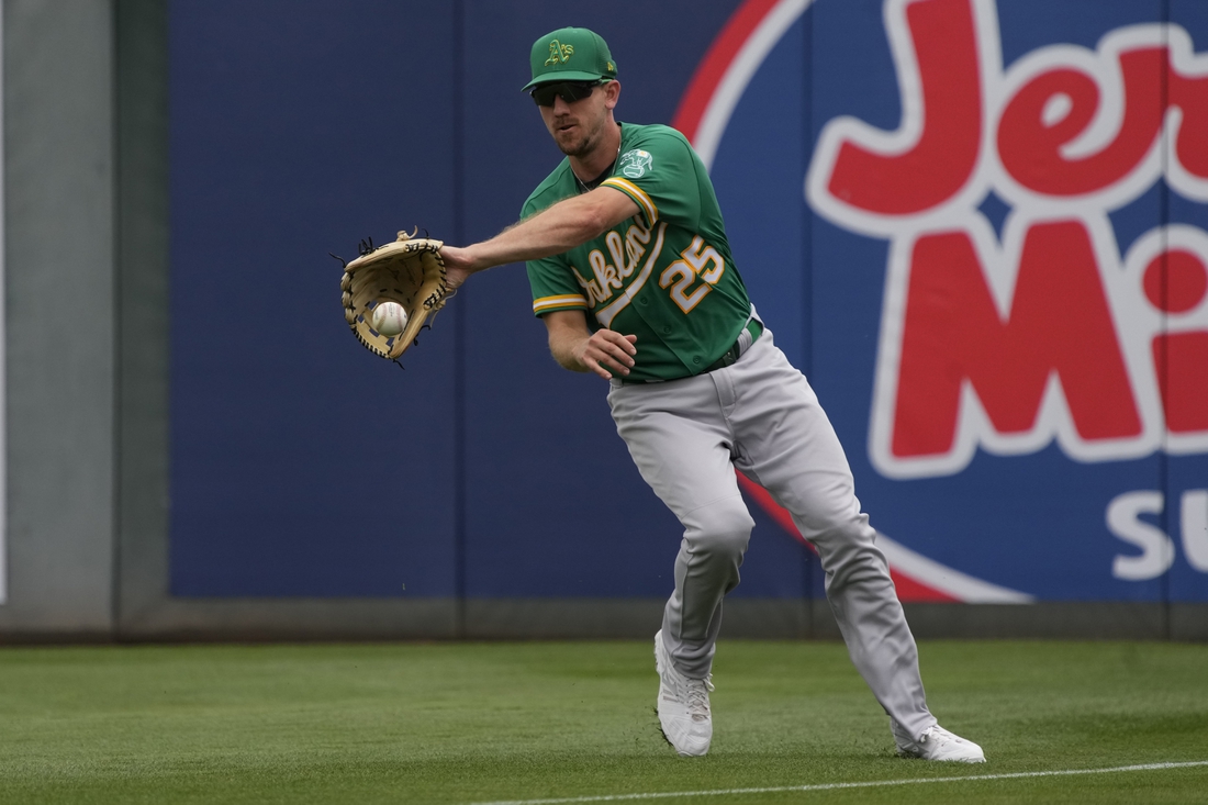 A's put Piscotty on COVID-19 IL, 3 others on restricted list